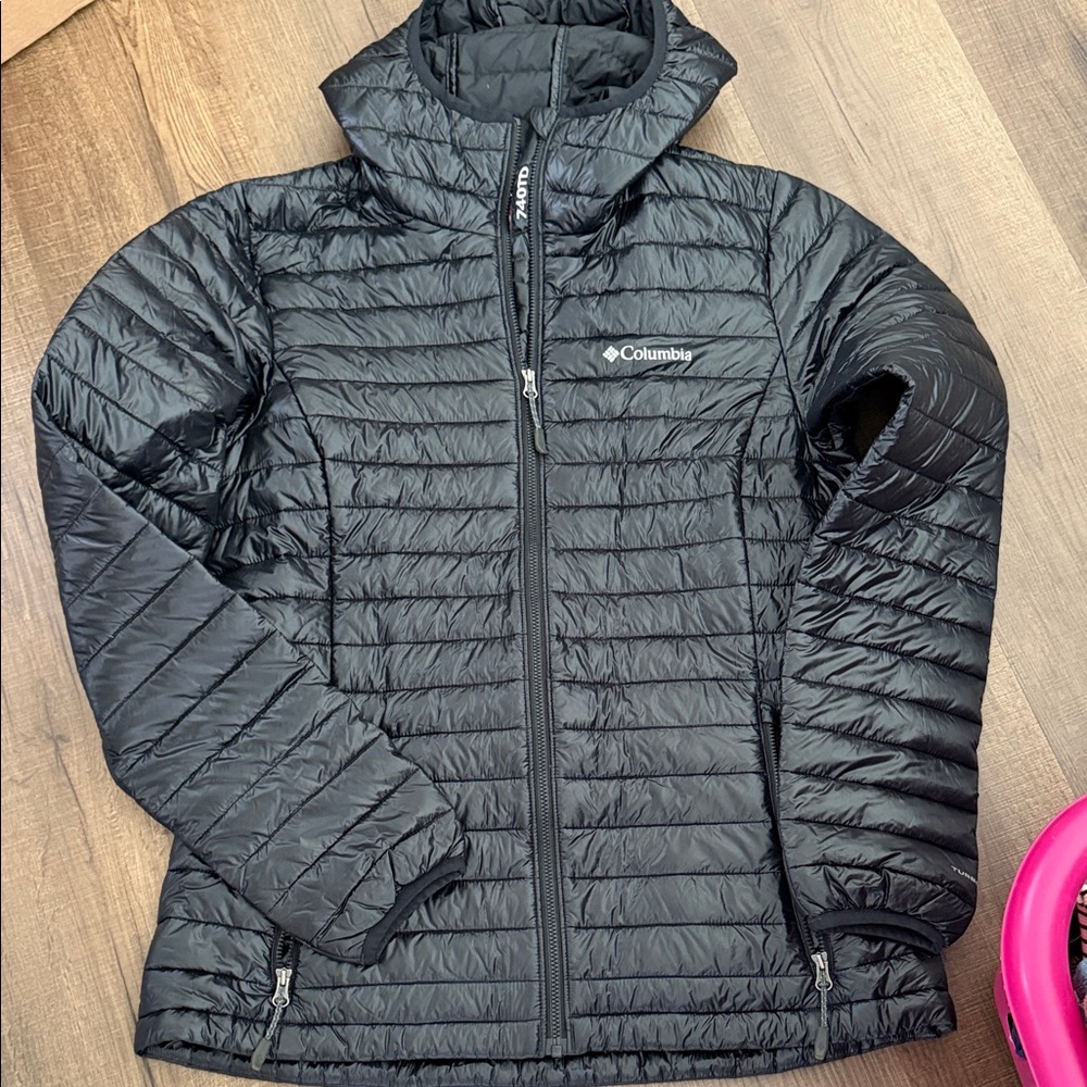 Columbia Black Lightweight Packable Quilted Hooded Jacket